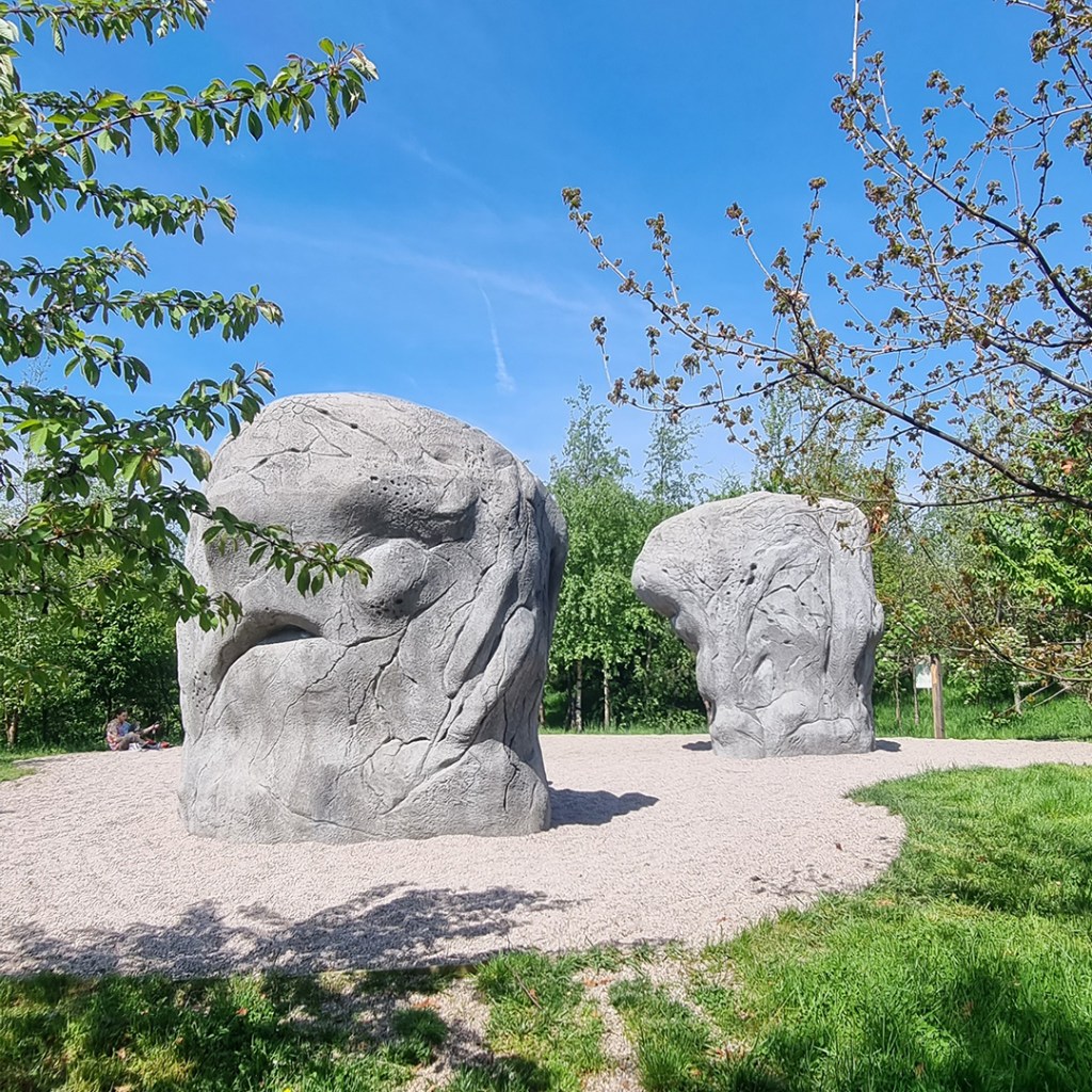 Cunningar Loop rocks!